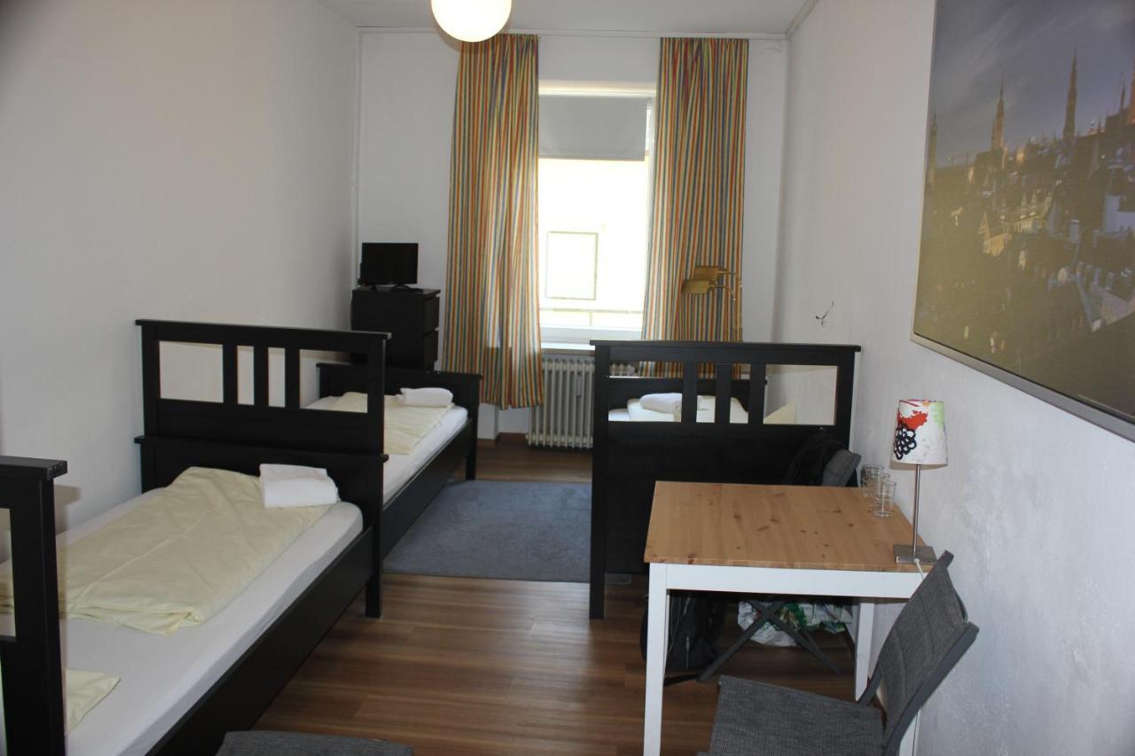 Hotel Pension Am Hauptbahnhof Munich Exterior photo