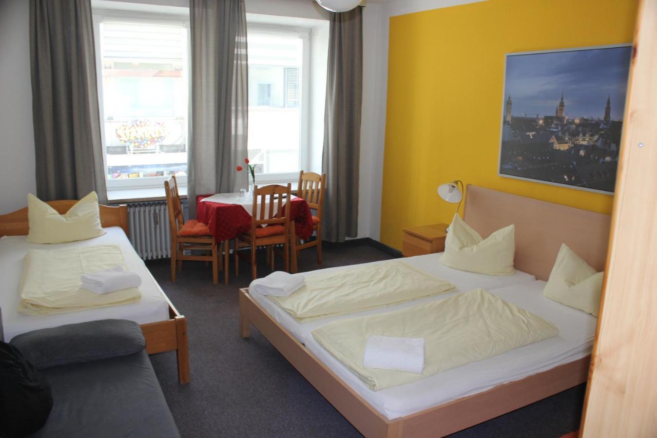 Hotel Pension Am Hauptbahnhof Munich Exterior photo