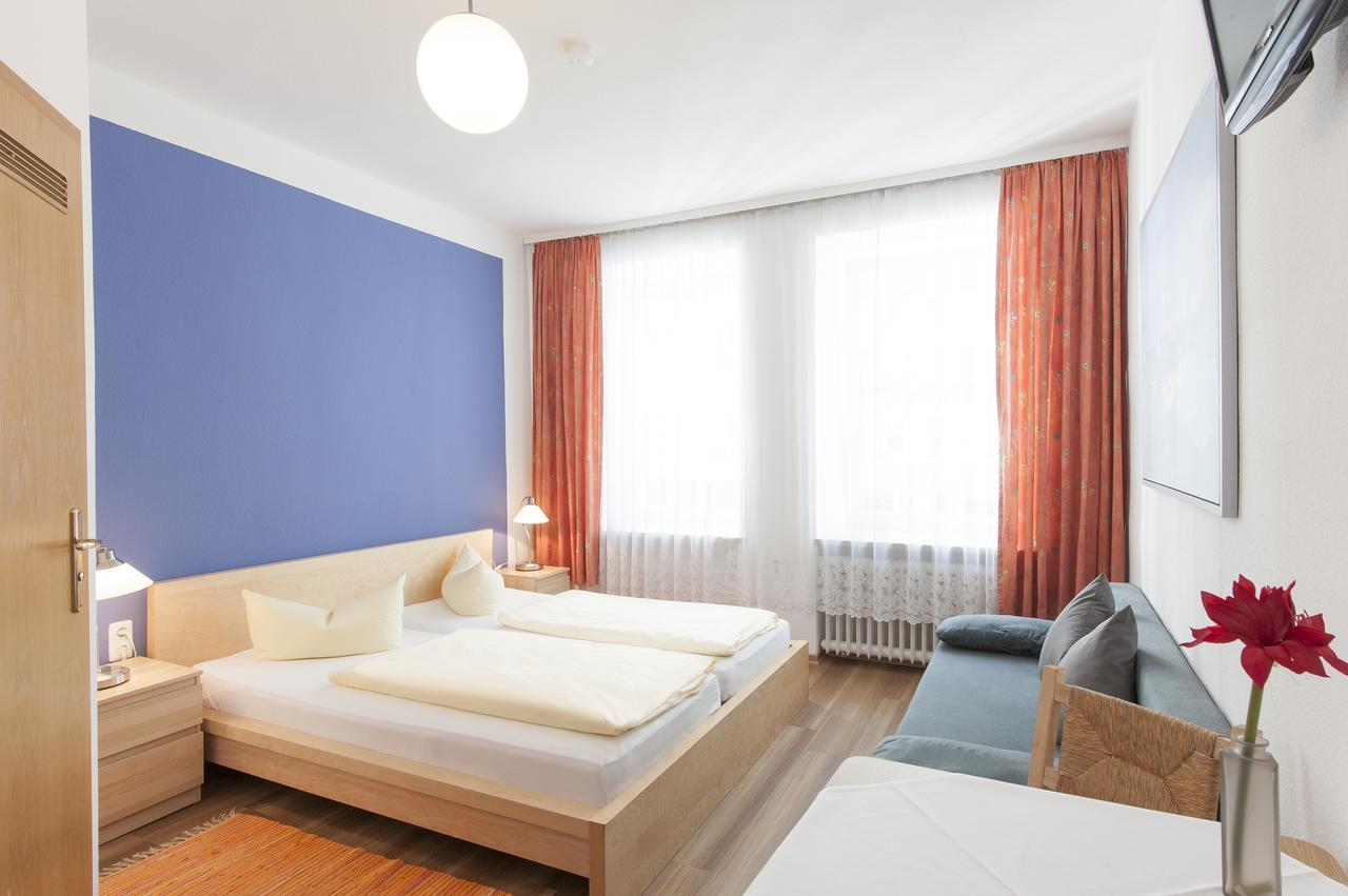 Hotel Pension Am Hauptbahnhof Munich Exterior photo