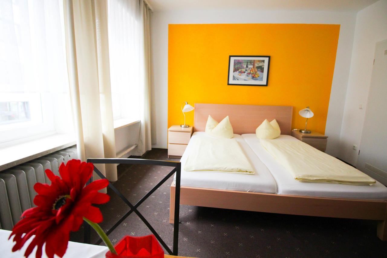 Hotel Pension Am Hauptbahnhof Munich Exterior photo