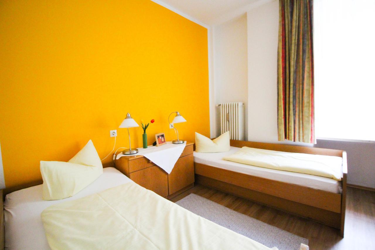 Hotel Pension Am Hauptbahnhof Munich Exterior photo